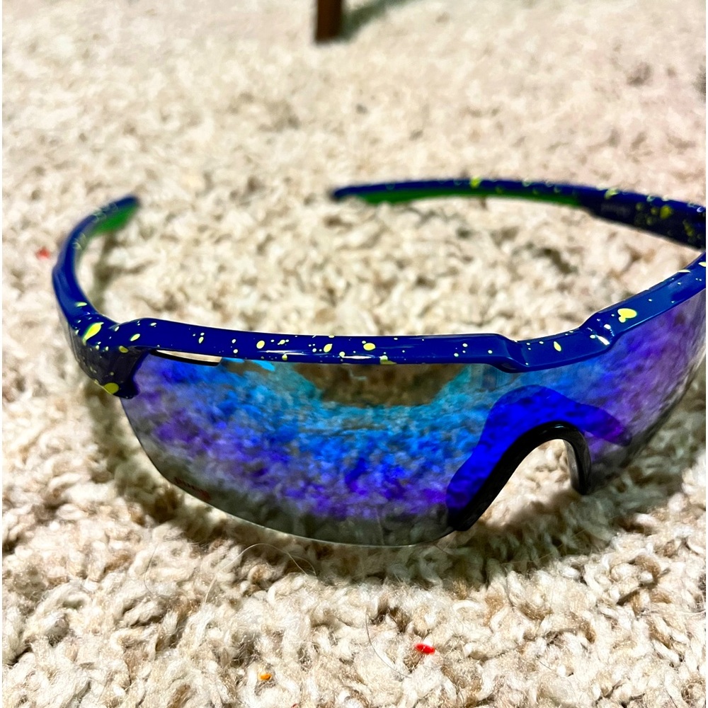Pugs gear Sunglasses Style: L2